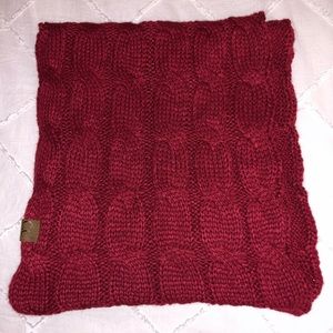 Maroon Knit Scarf